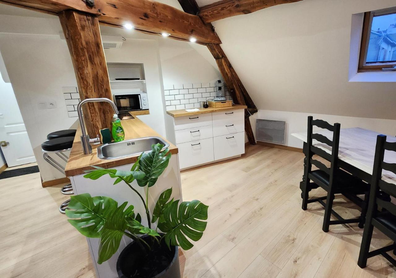 Le 6eme Ciel De Gutenberg - Climatise Apartment Tours
